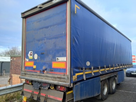 Used Trailer - Used Trailer For Sale | 2010 Lawrence David Tandem Urban Curtainsided Trailer 1