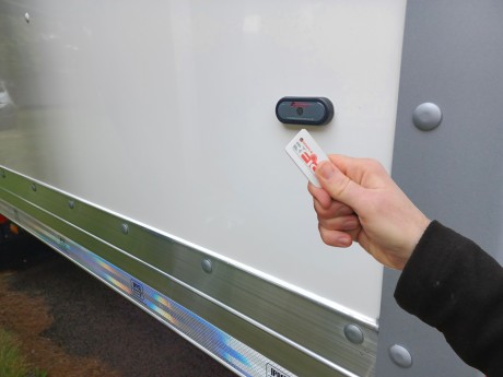 Maple Shutter Freightlock IQ